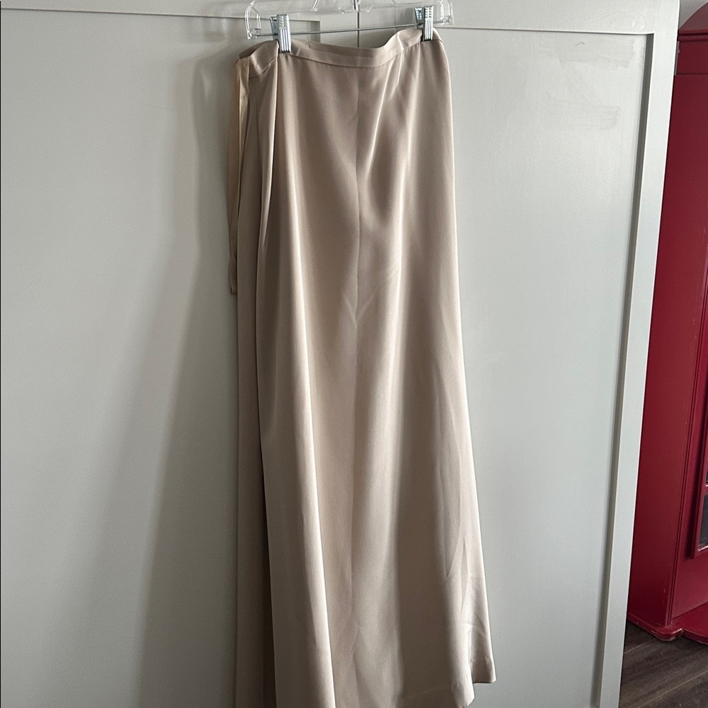 VTG / EUC Tiffany Kim Size 14 Beige Women's Silk Suit Set - Picture 8 of 10